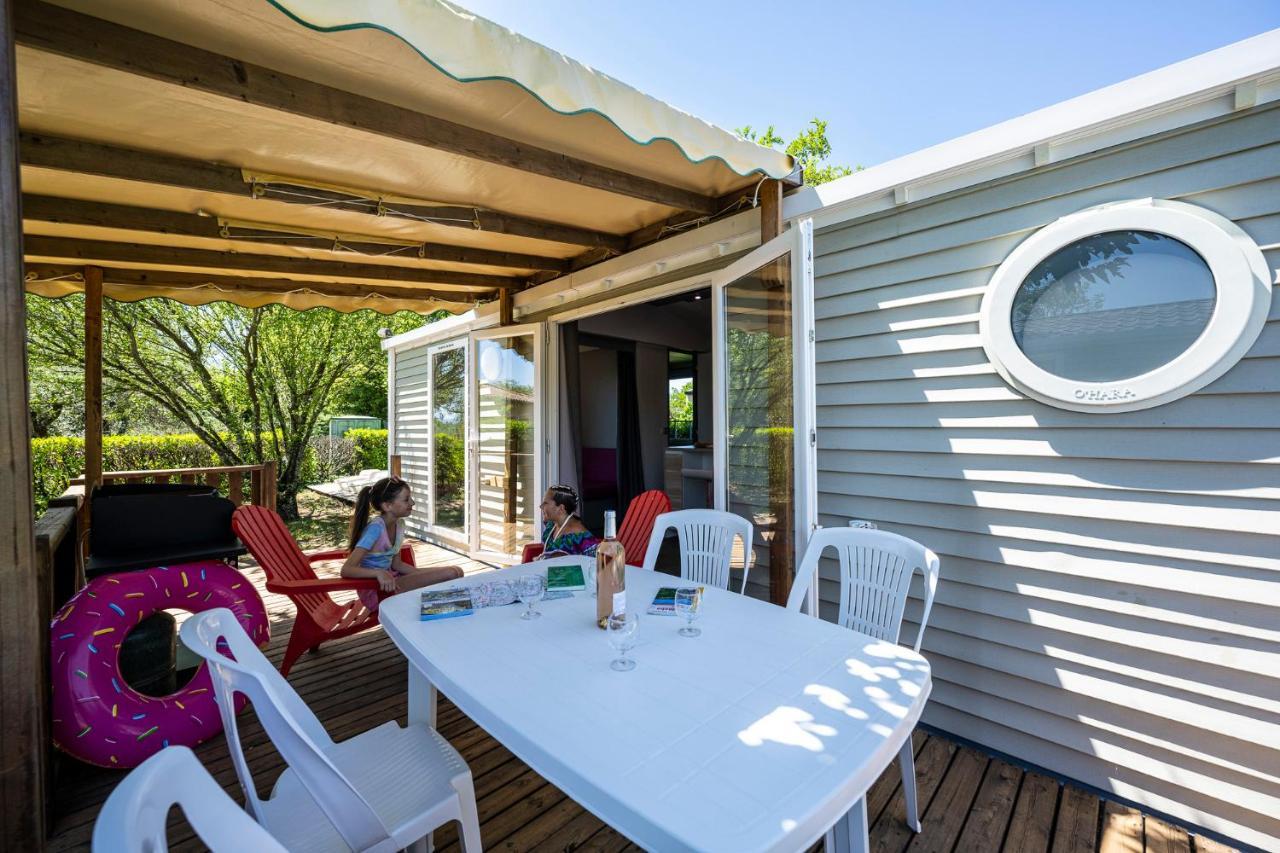 Charmant Camping Familiale 3 Etoiles Vue 360 Plage Piscine A Debordement Empl Xxl 拉博姆 外观 照片