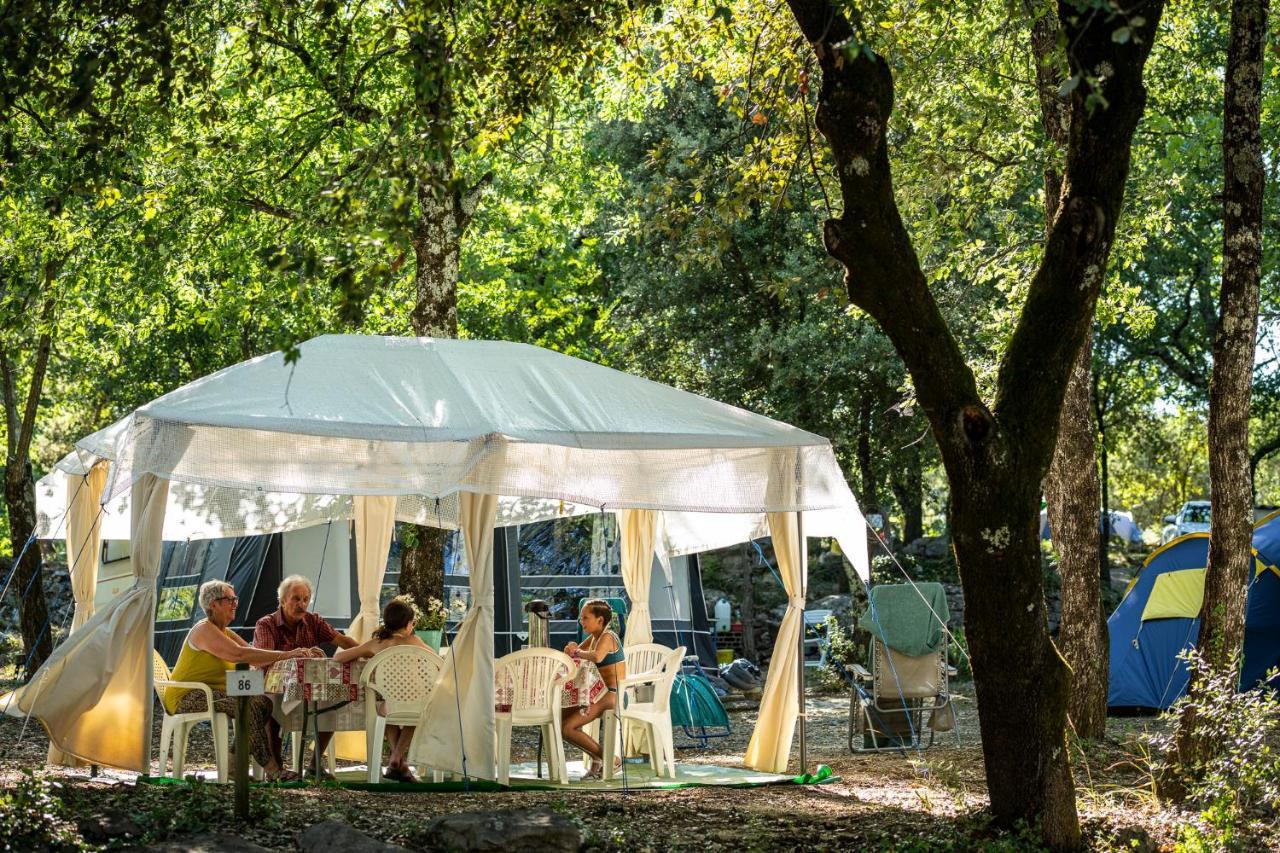 Charmant Camping Familiale 3 Etoiles Vue 360 Plage Piscine A Debordement Empl Xxl 拉博姆 外观 照片